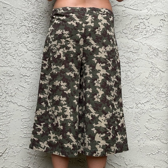 Y2k Handmade Camouflage Butterfly Pants - Picture 4 of 10